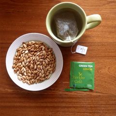 A picture of Roasted pumpkin seeds.