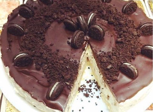 Foto principal de Tarta fría de Oreo / Cheesecake Oreo sin horno y sin gelatina