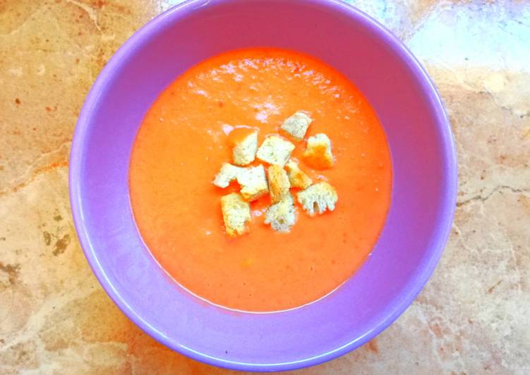 Gazpacho suave con pan rallado y sin ajo en Mycook