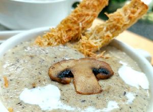 Foto resep Mushroom Cream Soup (124)
