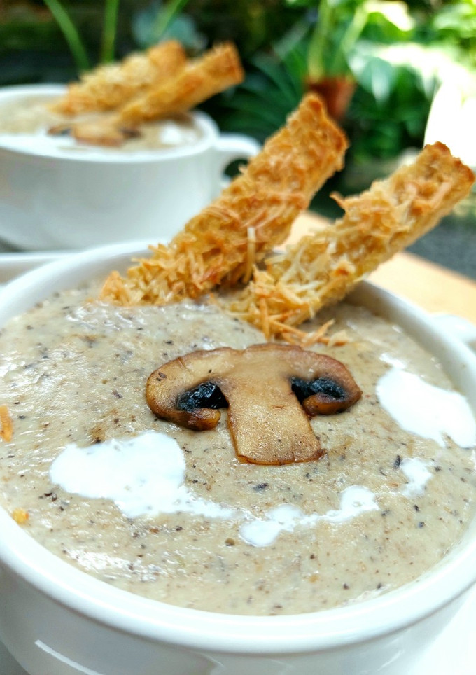 Foto resep Mushroom Cream Soup (124)