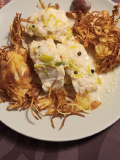 Una foto de Bacalao a la pimienta verde