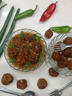 વેજ મંચુરિયન(Veg Manchurian recipe in Gujarati) રેસીપી મુખ્ય ફોટો