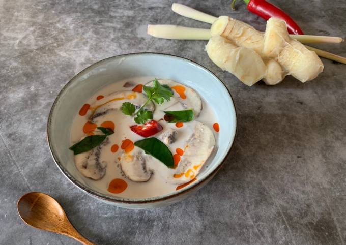 Recipe of Award-winning Tom Kha Mushroom. Coconut and galangal broth with mushrooms