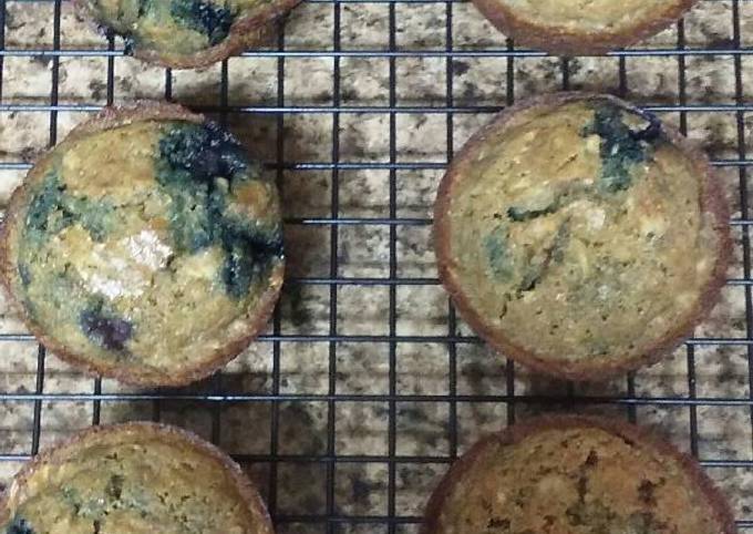 Recipe of Andrew Copley Blueberry Oat Muffins