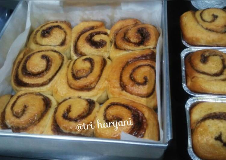 Cinnamon Roll /Roti Kayu Manis