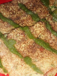 सूजी और बेसन का मिक्स वेज चीला (Suji aur besan ka mix veg cheela recipe in hindi) रेसिपी मुख्य फोटो