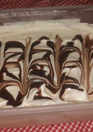 A picture of Homemade Vanilla Ice Cream.