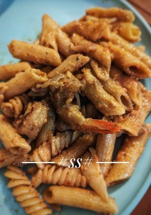 A picture of "Creamy Shrimp Red Wine Pasta" #Cookpad.
