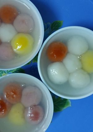 Hình của món Bánh trôi màu tự nhiên.