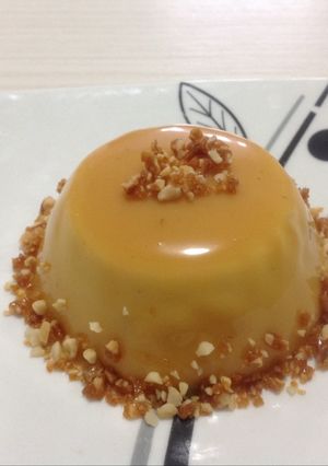 Una foto de Mousse de peras con glaseado de Caramelo