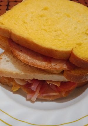 A picture of Ham Sandwich.