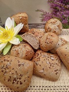 Fitt mini zsemle és fitt mini kocka🍞🥐 recept fotója
