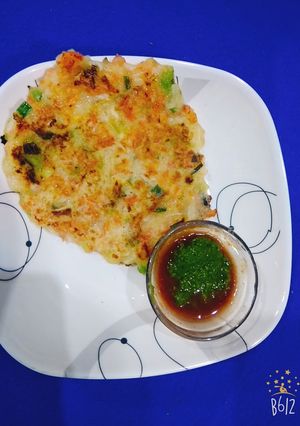 A picture of Instant rava masala uttapam.