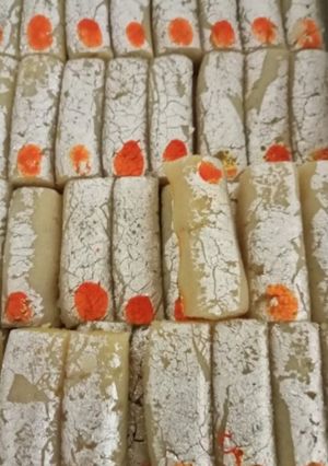 A picture of Kaju rolls.