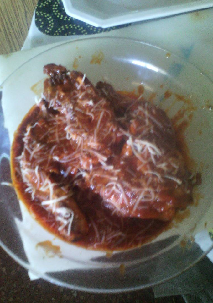 Una foto de Pollo en salsa