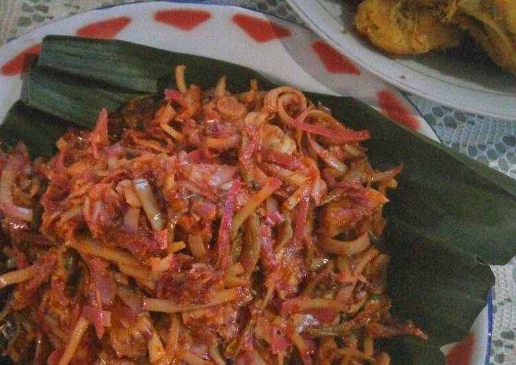 Sambal teri bunga kecombrang