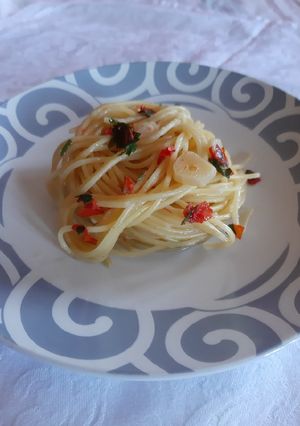 Foto di Spaghetti aglio, olio e pomodorini