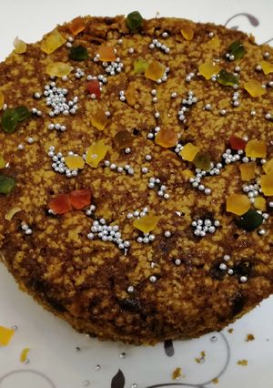 A picture of Semolina Tutyfruity Cake.