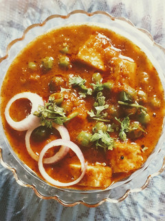 मटार पनीर रेसिपी (matar paneer recipe in marathi) रेसिपी चे मुख्य फोटो