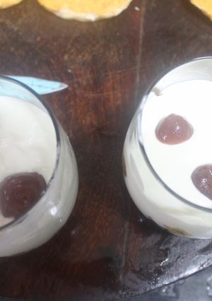Una foto de Postre de fruta escondida