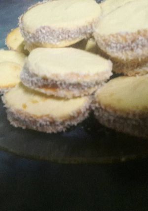 Una foto de Alfajores de Maicena