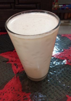 Una foto de Agua de cacahuate