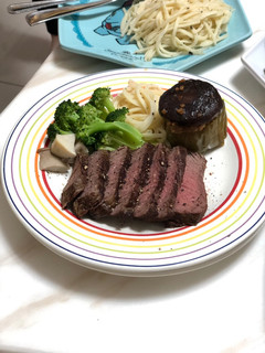 烤霜降牛排（氣炸鍋） 的食譜成品照片