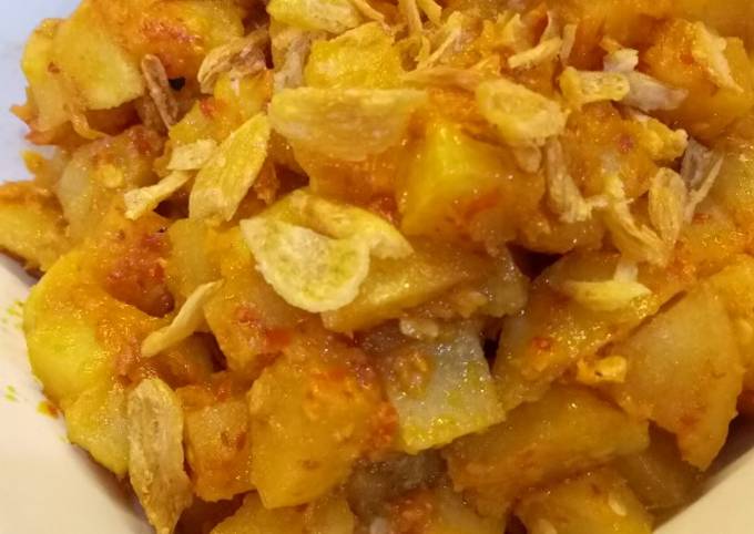 Wajib coba! Resep  bikin Samgortang (Sambal goreng kentang kering) sajian Hari Raya yang sempurna