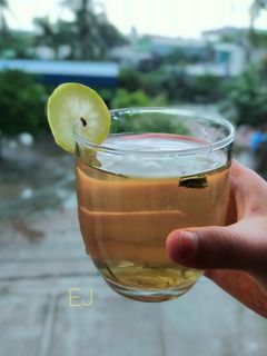 গ্ৰীন টি লেমোনেড রেসিপির প্রধান ছবি