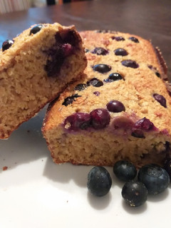 Una foto de Budín de arándanos fit