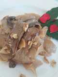 Maltagliati alle zucca con noci e funghi