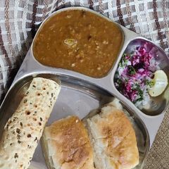 A picture of Masaledar Pav Bhaji.