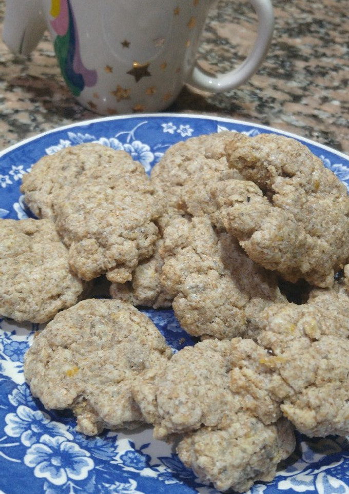 Una foto de Galletitas integrales de limón y chía 🍋🍋