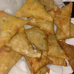 A picture of Beef Samosa.