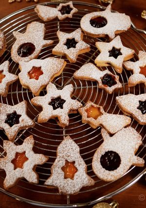 Une photo de Sablés de Noël à la confiture