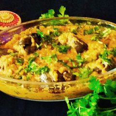 A picture of Stuffed brinjal.