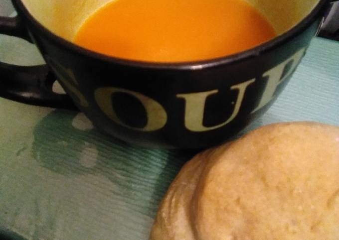 Simple tomato 🍅 soup