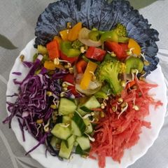 A picture of Purple cabbage and Broccoli Salad.