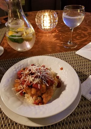 A picture of Chicken Marsala.