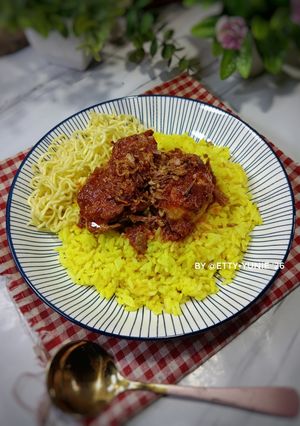 Foto resep Nasi Kuning Bumbu Habang