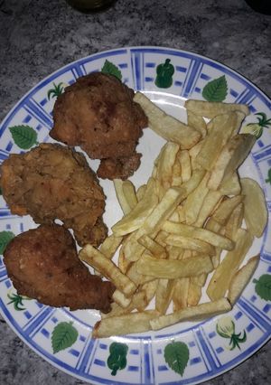 Una foto de Pollo frito tipo KFC