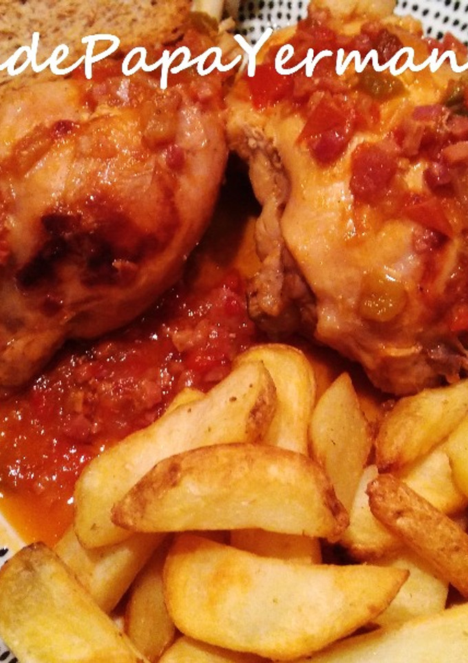 Una foto de Pollo al Chilindrón