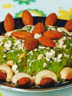 દૂધી નો હલવો (Dudhi Halwa Recipe In Gujarati) રેસીપી મુખ્ય ફોટો