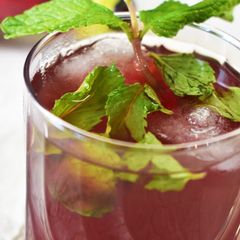 A picture of Rum Cranberry Cocktail.