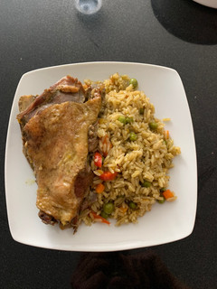 Una foto de Arroz con pato