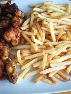 Una foto de Pollo al ajillo