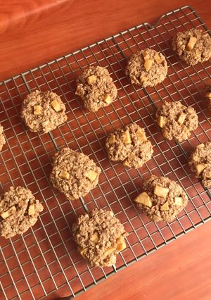 Una foto de Galletas de manzana y avena