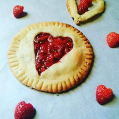 A picture of Strawberry pie.