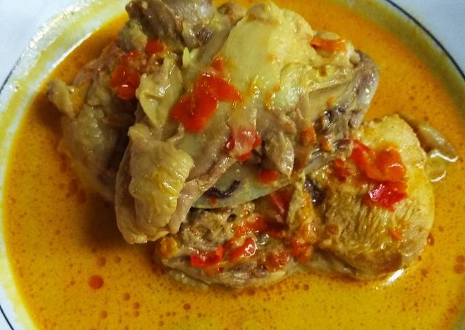 Resep Ayam Kuah Santan Pedas Oleh Mamafano Cookpad